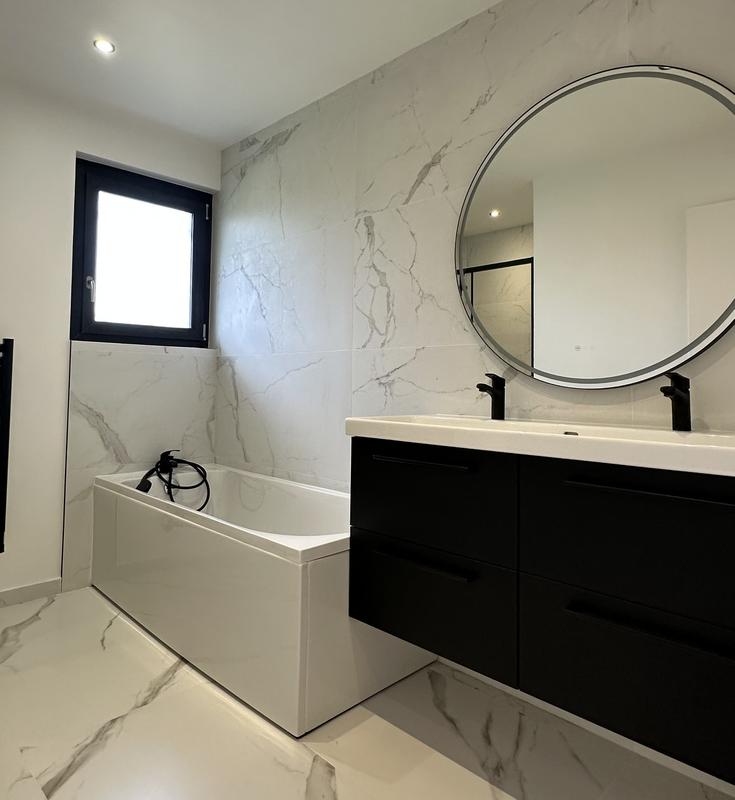 Maison - 105 m² - 5 pièces