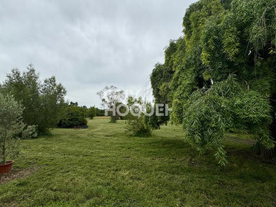 Maison - 290 m² - 8 pièces