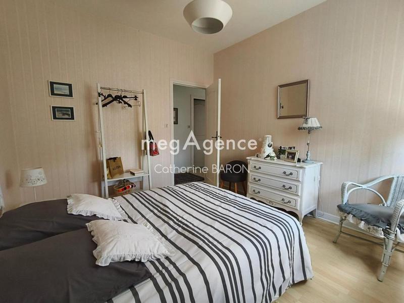 Maison de campagne - 220 m² - 5 pièces