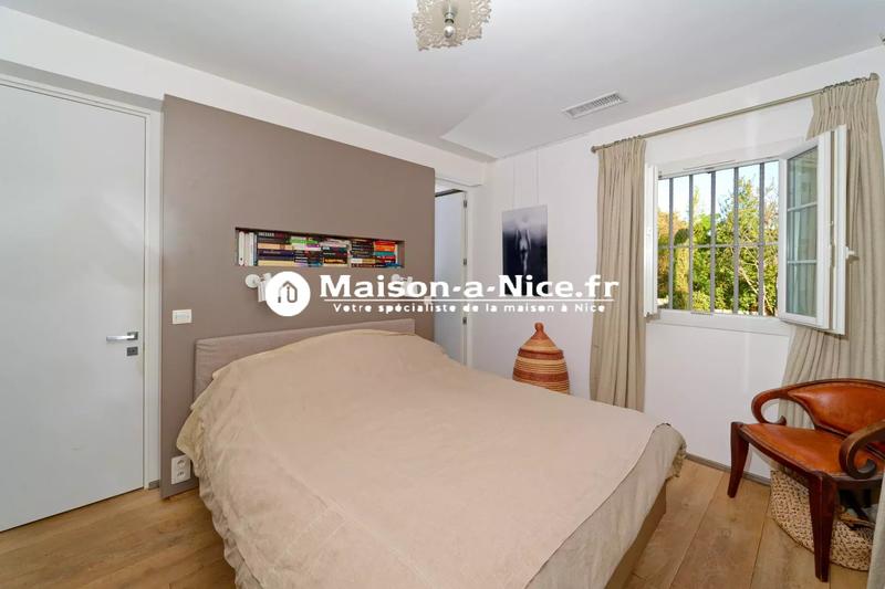 Maison - 142 m² - 5 pièces