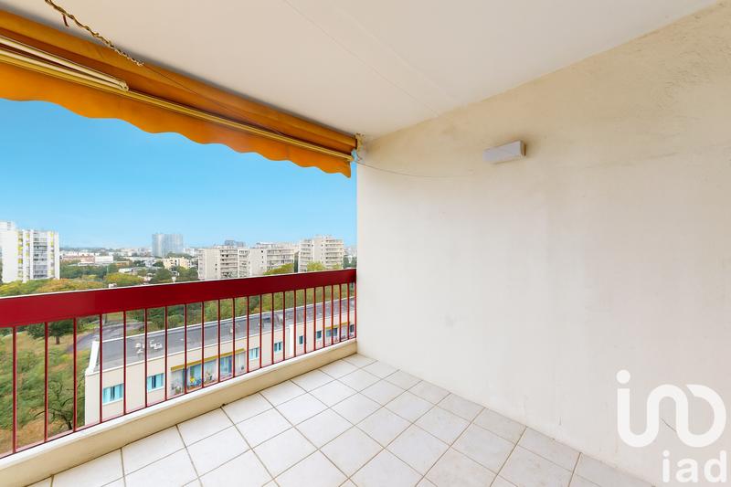 Appartement - 100 m² - 5 pièces