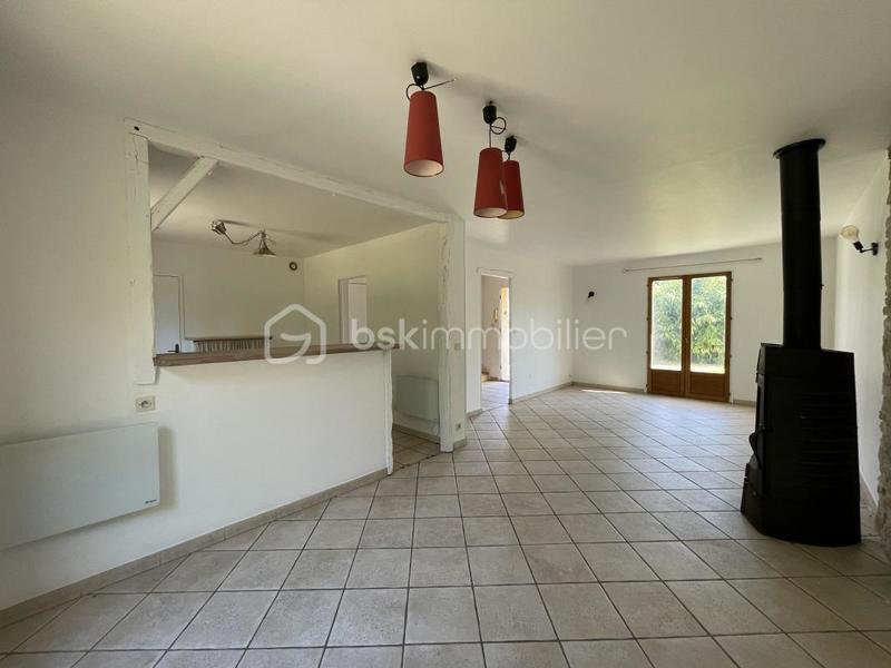 Maison traditionnelle - 92 m² - 5 pièces