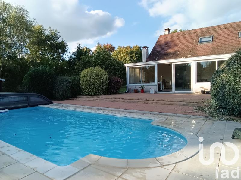 Maison - 195 m² - 8 pièces