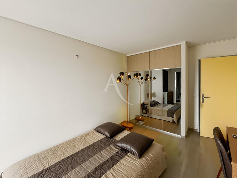 Appartement - 114 m² - 5 pièces