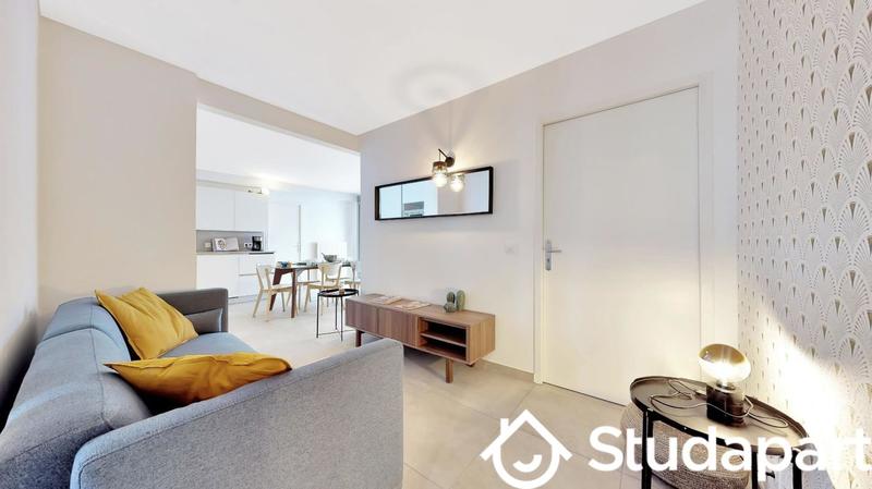 Chambre - 10 m² - 1 pièce