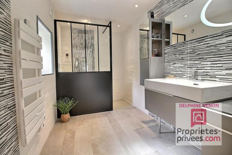 Longère - 230 m² - 5 pièces