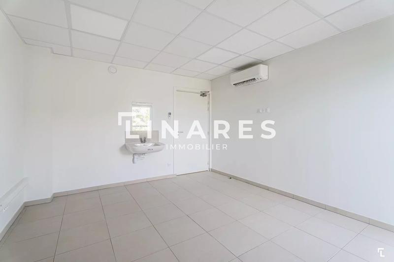 Bureau - 16 m² - 1 pièce