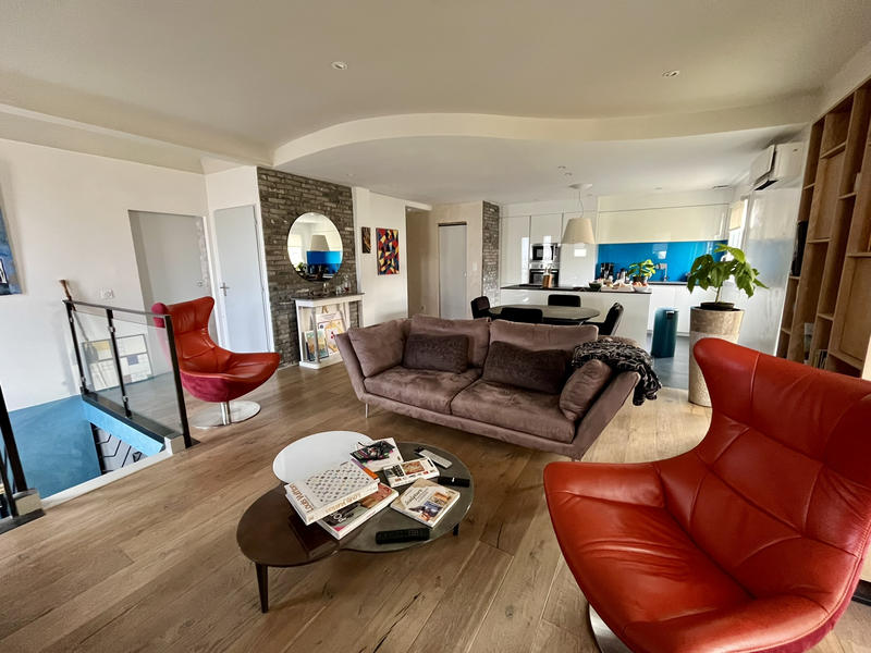 Appartement - 83 m² - 3 pièces