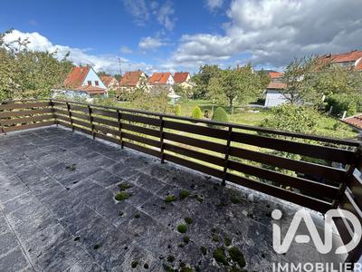 Maison - 177 m² - 8 pièces