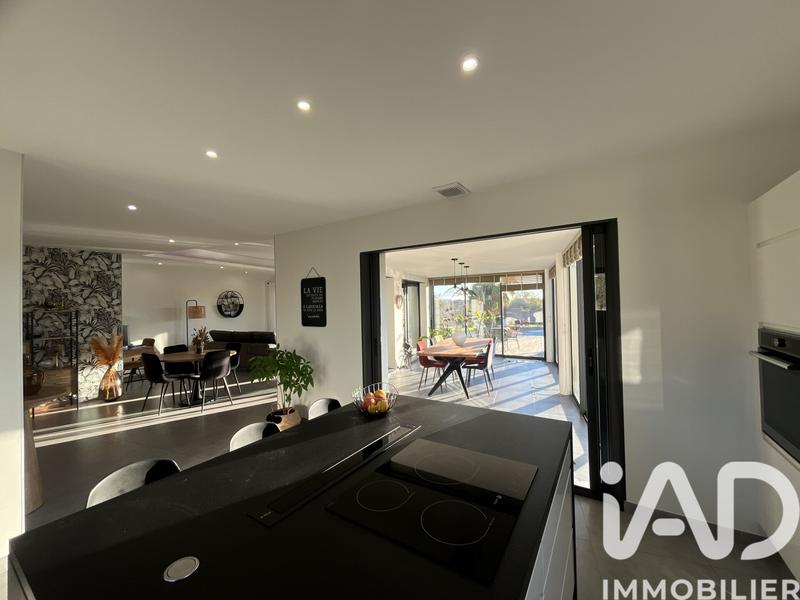 Maison - 160 m² - 4 pièces