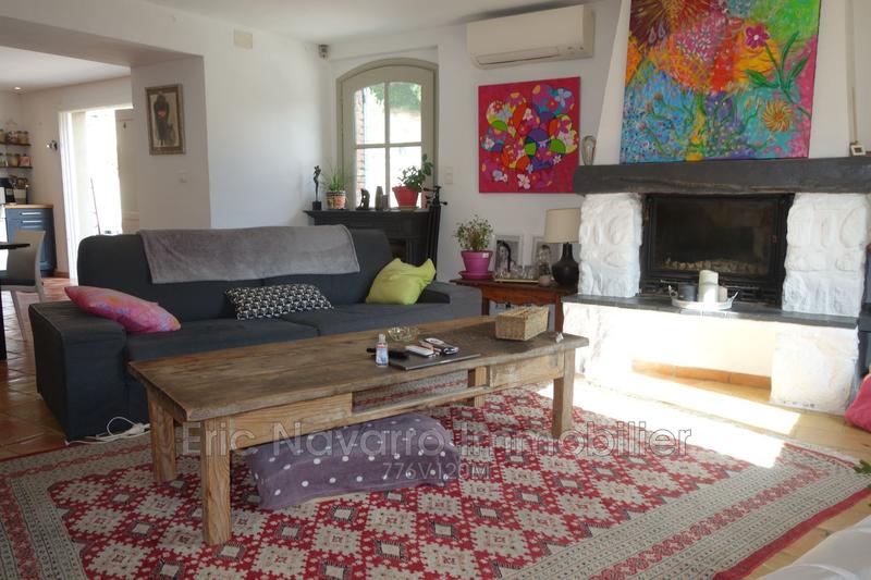 Propriété - 250 m² - 8 pièces