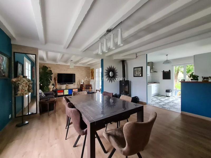 Maison - 159 m² - 8 pièces