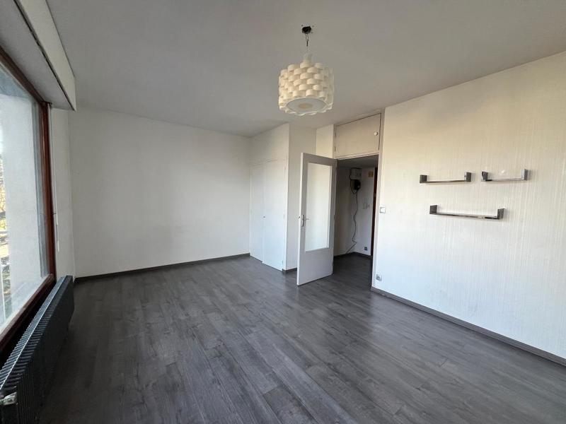 Studio - 28 m² - 2 pièces