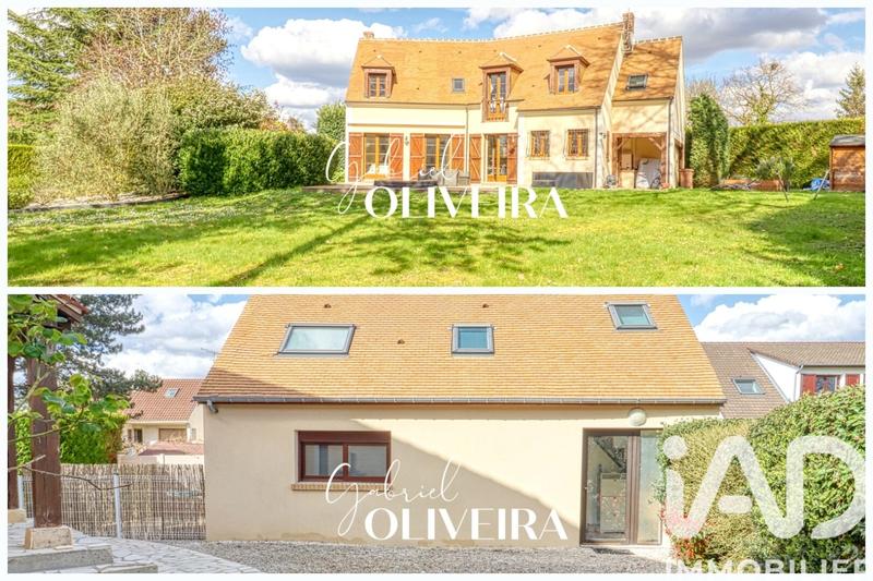 Maison - 232 m² - 10 pièces