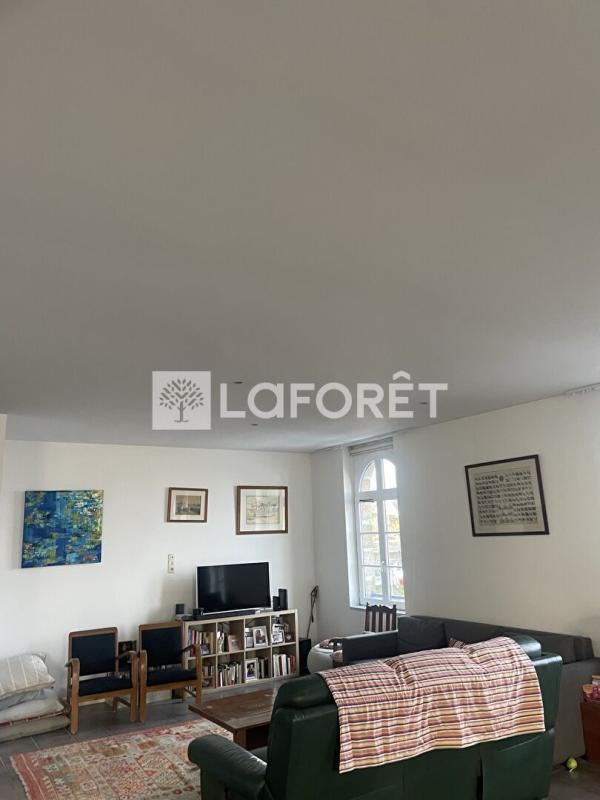 Appartement - 220 m² - 5 pièces
