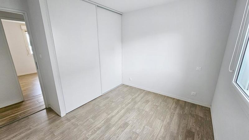 Maison - 92 m² - 5 pièces