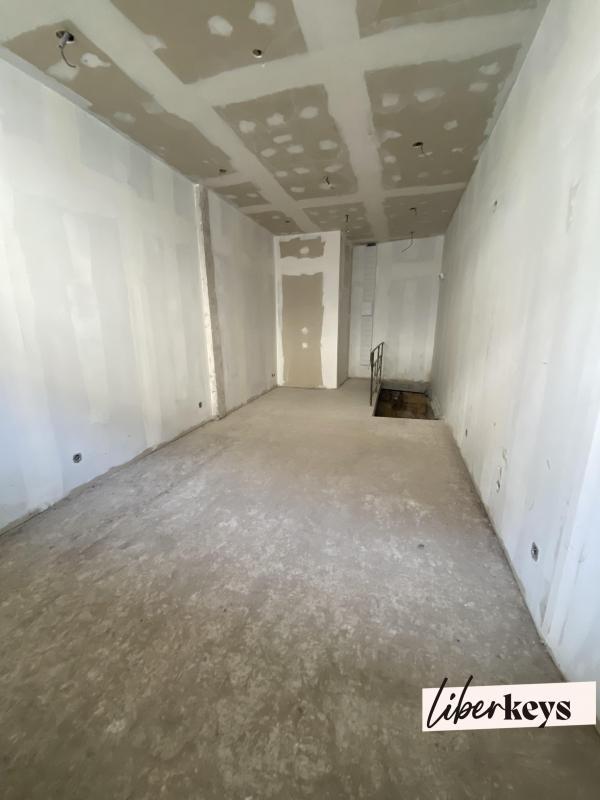 Local commercial - 35 m² - 2 pièces