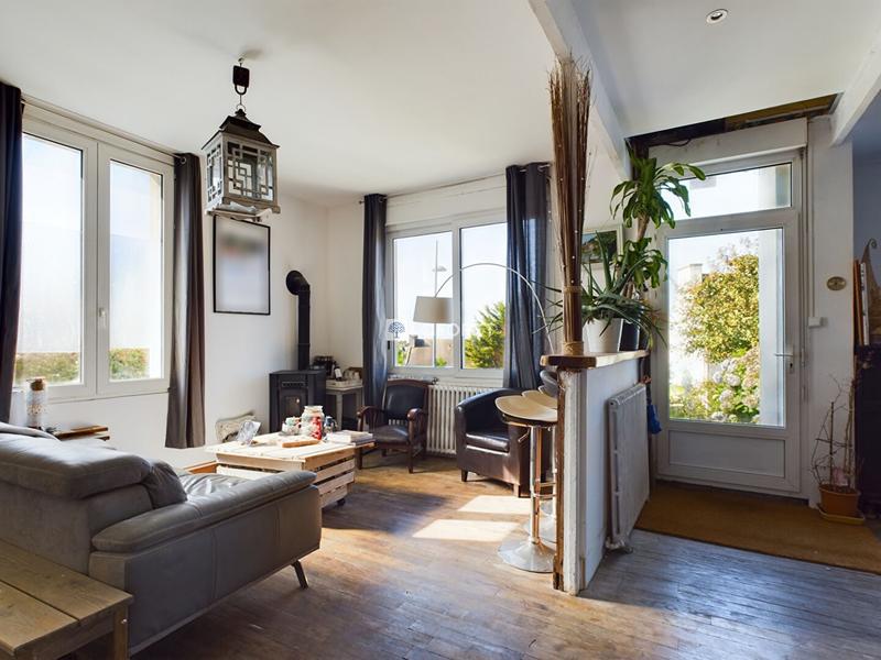 Maison - 150 m² - 6 pièces