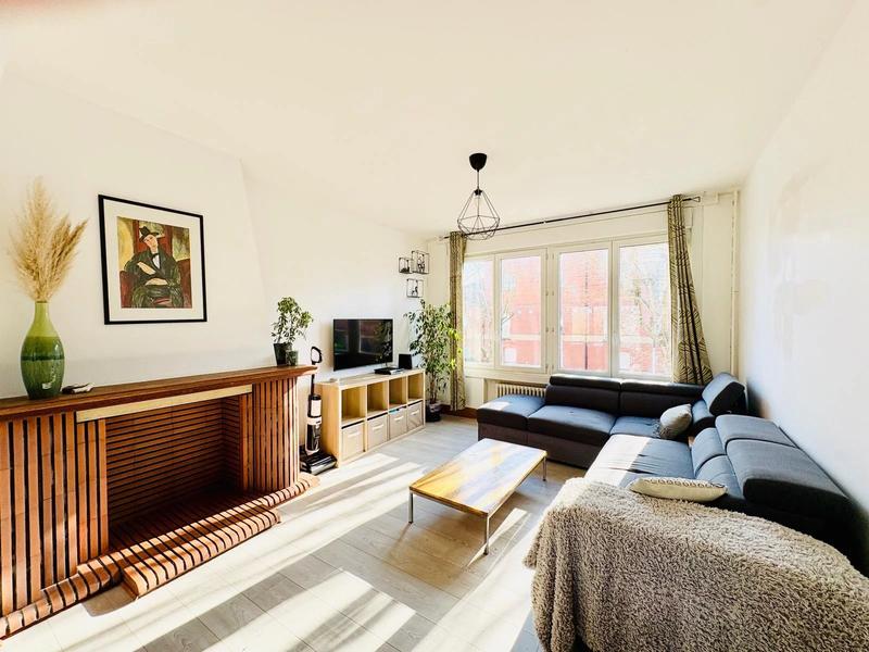 Maison - 85 m² - 4 pièces