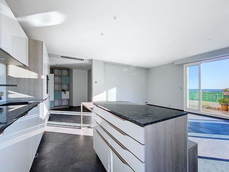 Appartement - 70 m² - 2 pièces