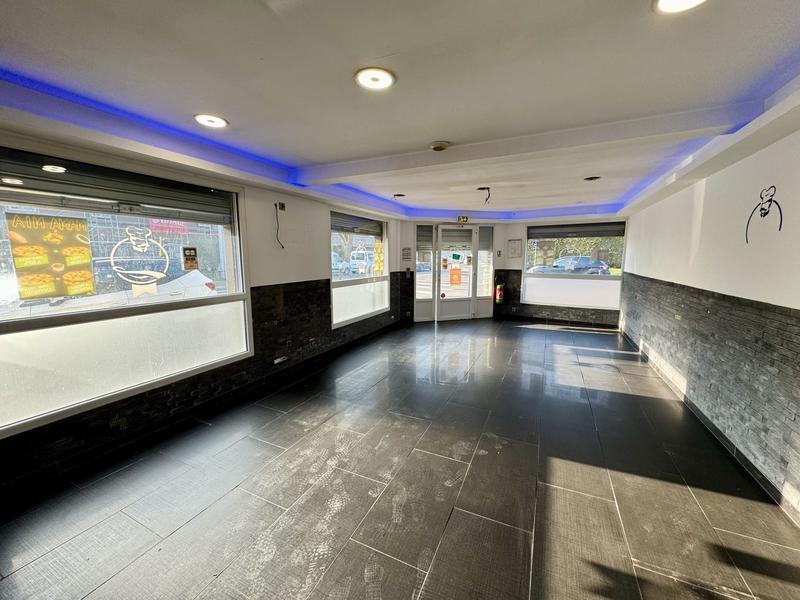 Local commercial - 100 m²