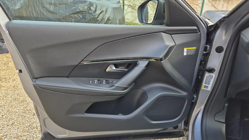 Peugeot 2008 II 1.2 Puretech 130 Gt Line