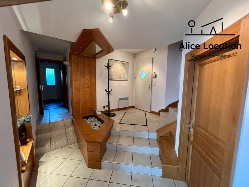 Maison - 150 m² - 4 pièces