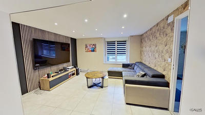 Maison - 180 m² - 7 pièces