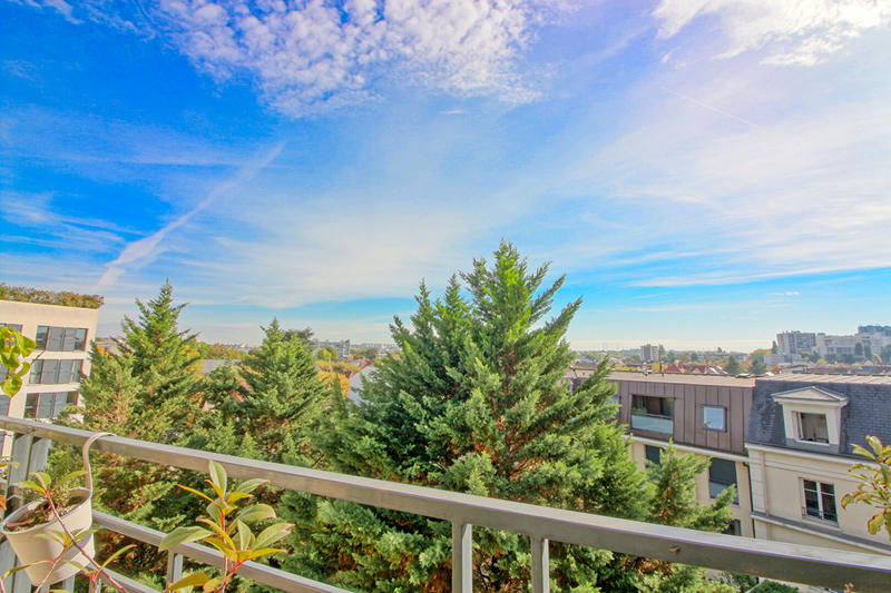 Appartement - 81 m² - 3 pièces