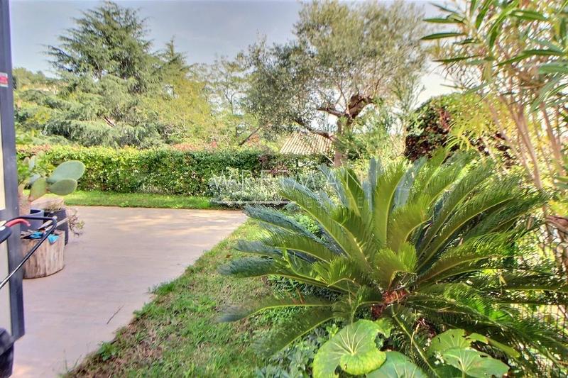 Appartement villa - 83 m² - 3 pièces