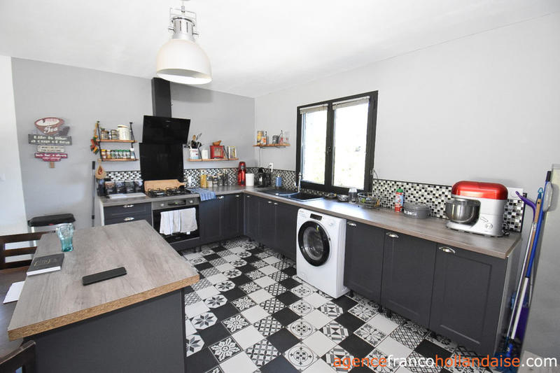 Maison - 135 m² - 6 pièces