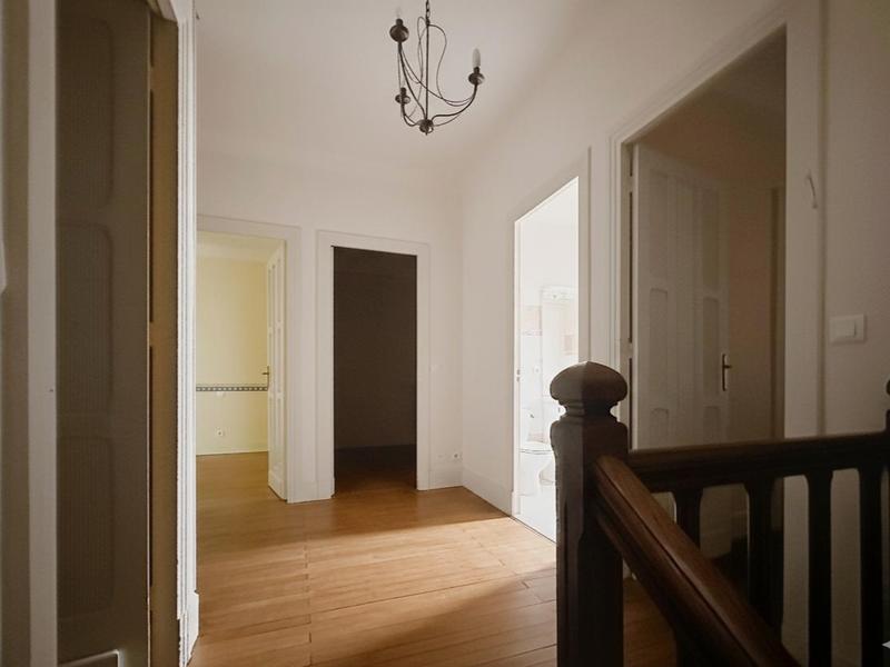 Maison de ville - 136 m² - 6 pièces