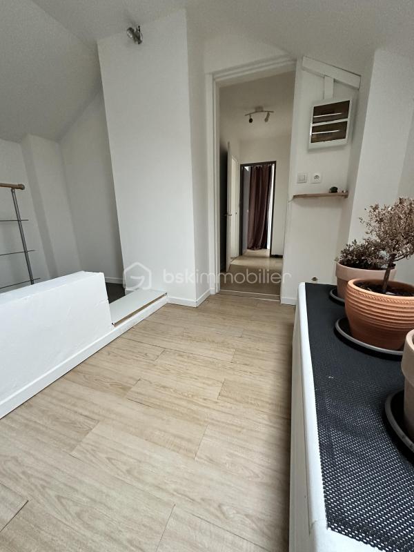 Maison - 91 m² - 5 pièces