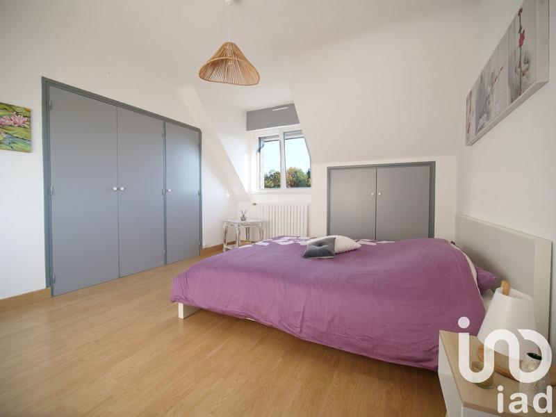 Maison - 198 m² - 7 pièces