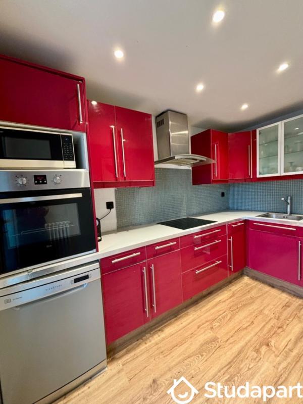 Chambre - 9 m² - 1 pièce