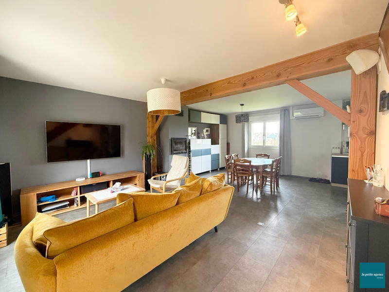 Maison - 100 m² - 4 pièces