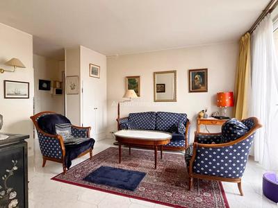 Appartement - 79 m² - 5 pièces