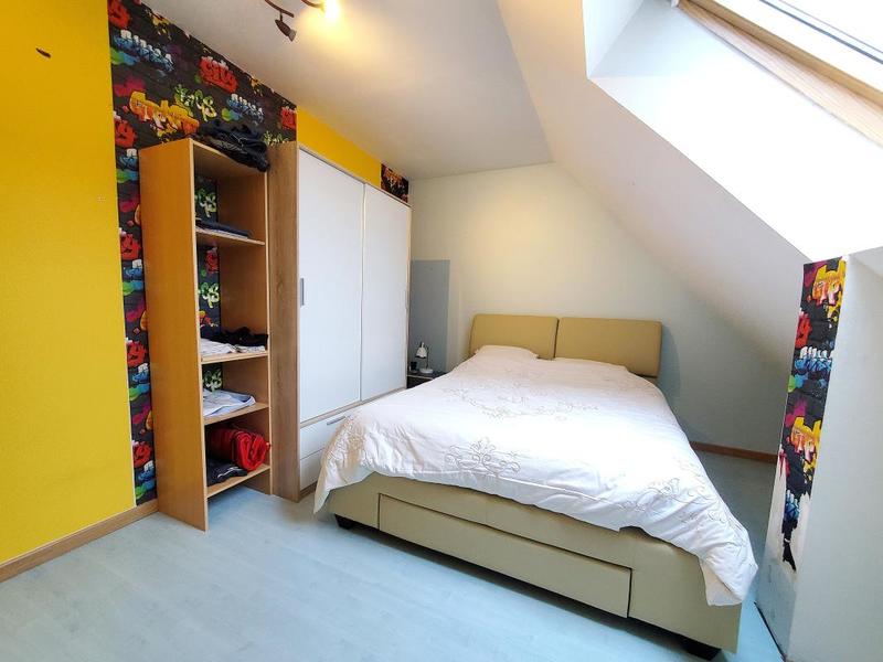 Maison - 236 m² - 10 pièces