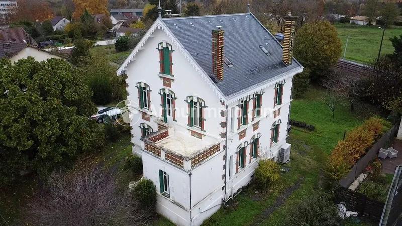 Maison - 153 m² - 7 pièces