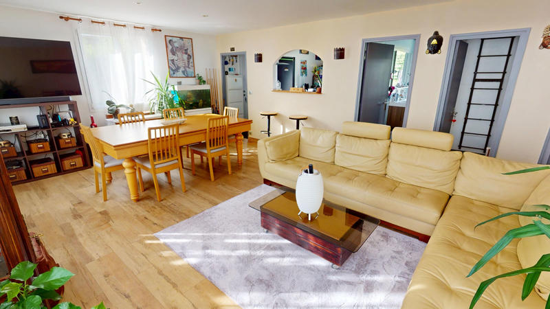 Maison - 88 m² - 4 pièces