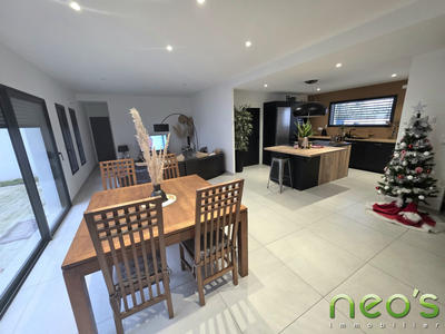 Maison - 130 m² - 6 pièces