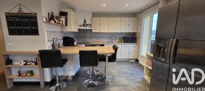 Maison - 77 m² - 4 pièces