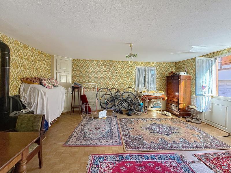 Maison - 153 m² - 7 pièces