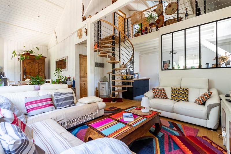 Maison - 115 m² - 5 pièces