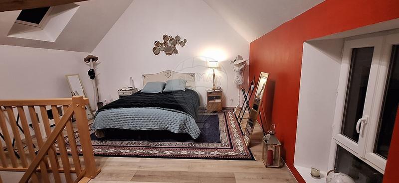 Maison - 151 m² - 6 pièces