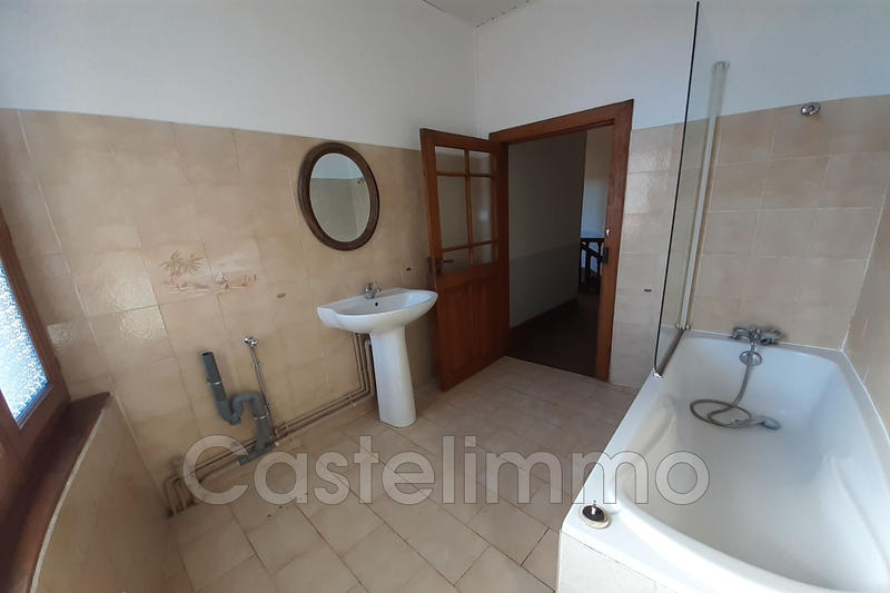 Maison - 80 m² - 3 pièces