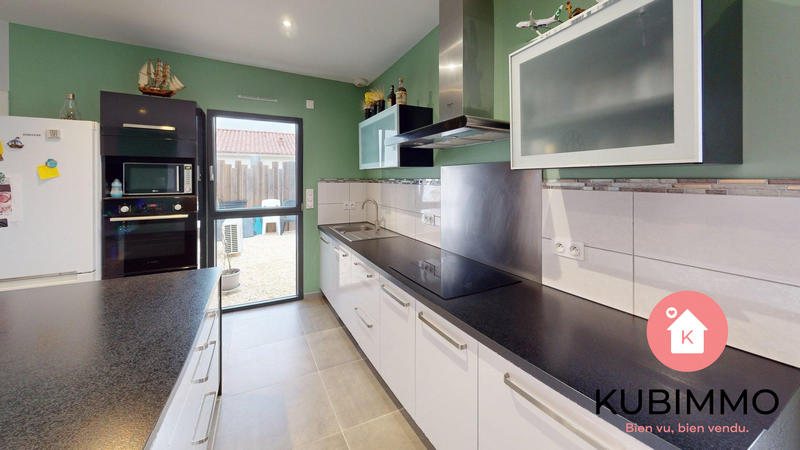 Maison traditionnelle - 121 m² - 5 pièces