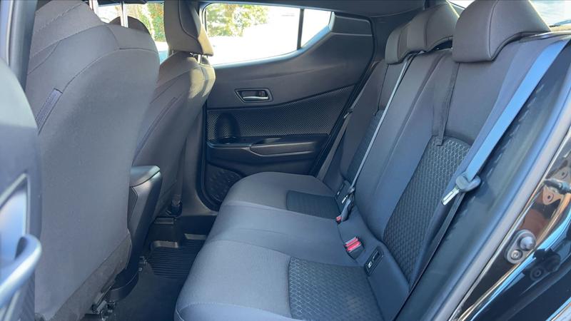 Toyota c-Hr 1.8 Vvt-i 122 Hybrid Cvt Dynamic Business