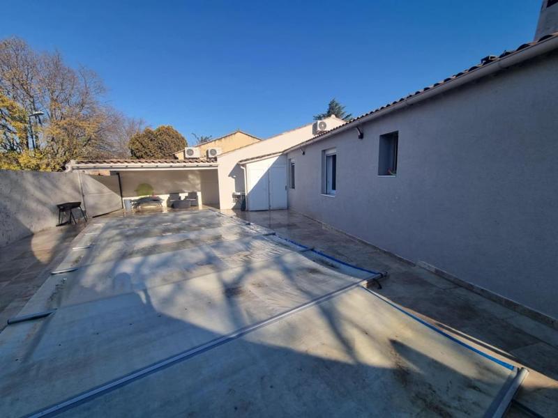 Maison - 92 m² - 5 pièces