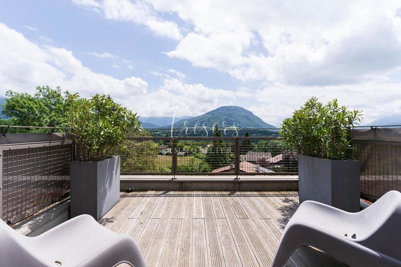 Maison - 160 m² - 8 pièces